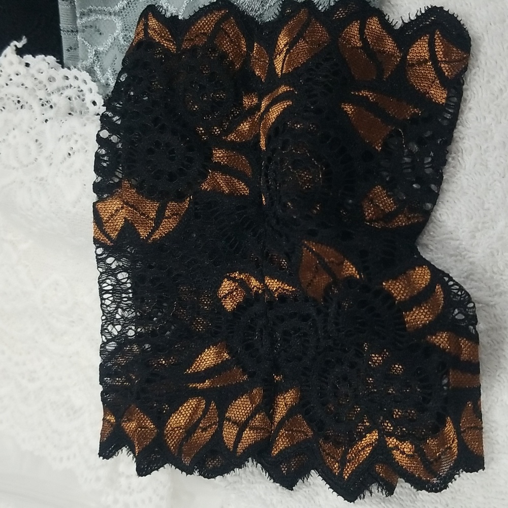 Boot Lacy Socks - Picture 2 of 6